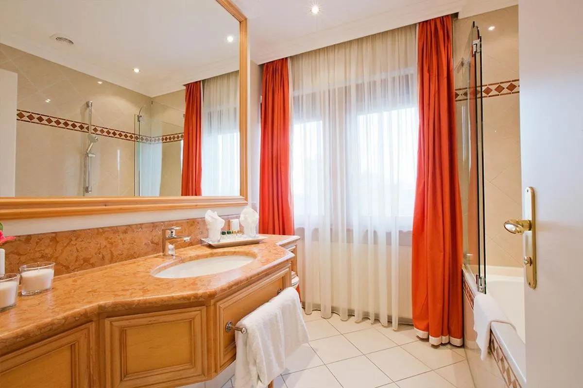 Central-Hotel Kaiserhof Hannover 4*,  Germania