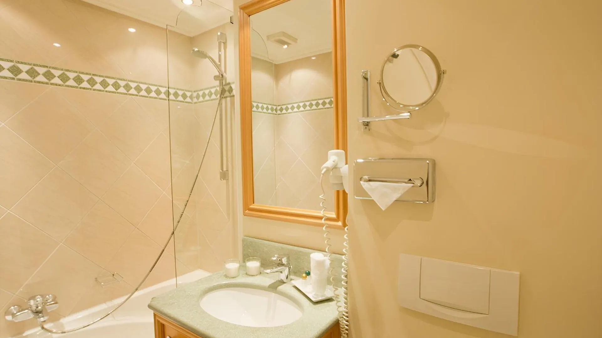 Hotel Central-Hotel Kaiserhof Hanovre